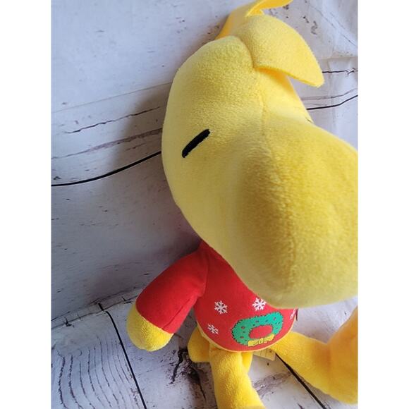 Peanuts Woodstock 15 Inch Plush Christmas Wreath Shirt Stuffed Animal - Picture 4 of 9
